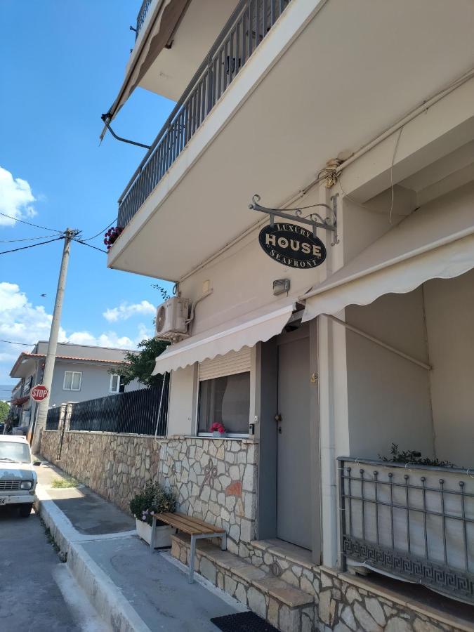 شقة Luxury Seafront House Nearby Delphi Kirra المظهر الخارجي الصورة